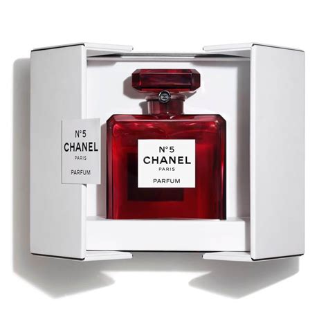 chanel 5 red limited edition|chanel no 5 gift box.